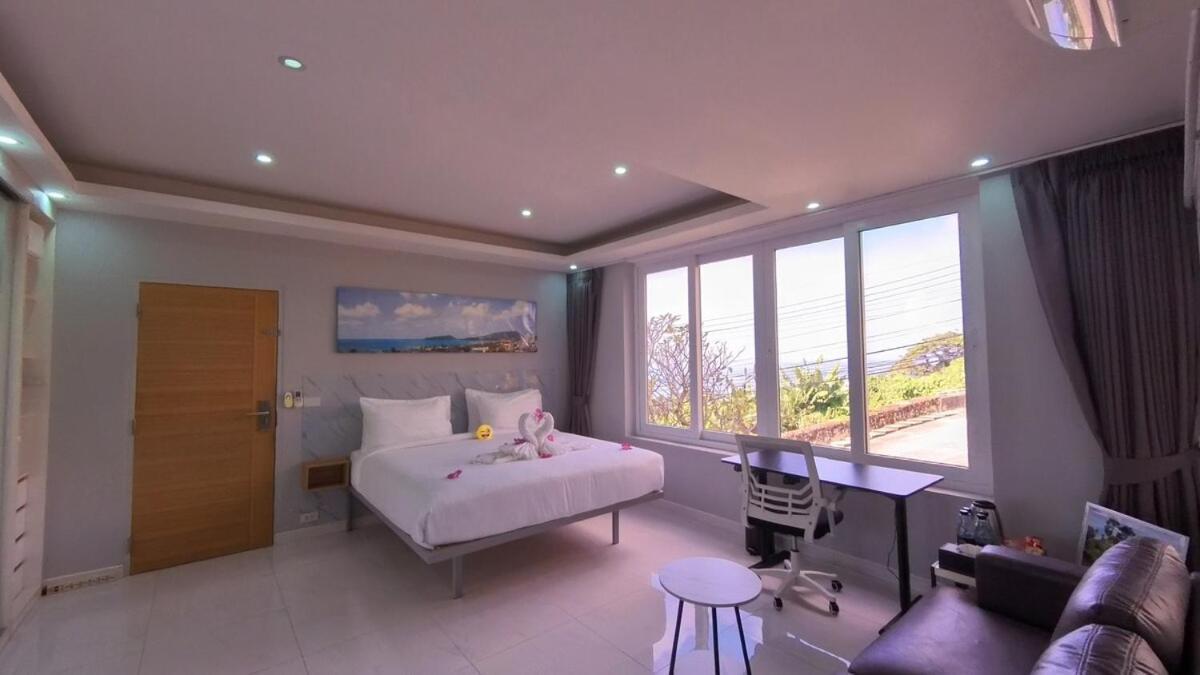 Villa Sawansa 33b 425m2 Luxury Seaview Pool Near Patong