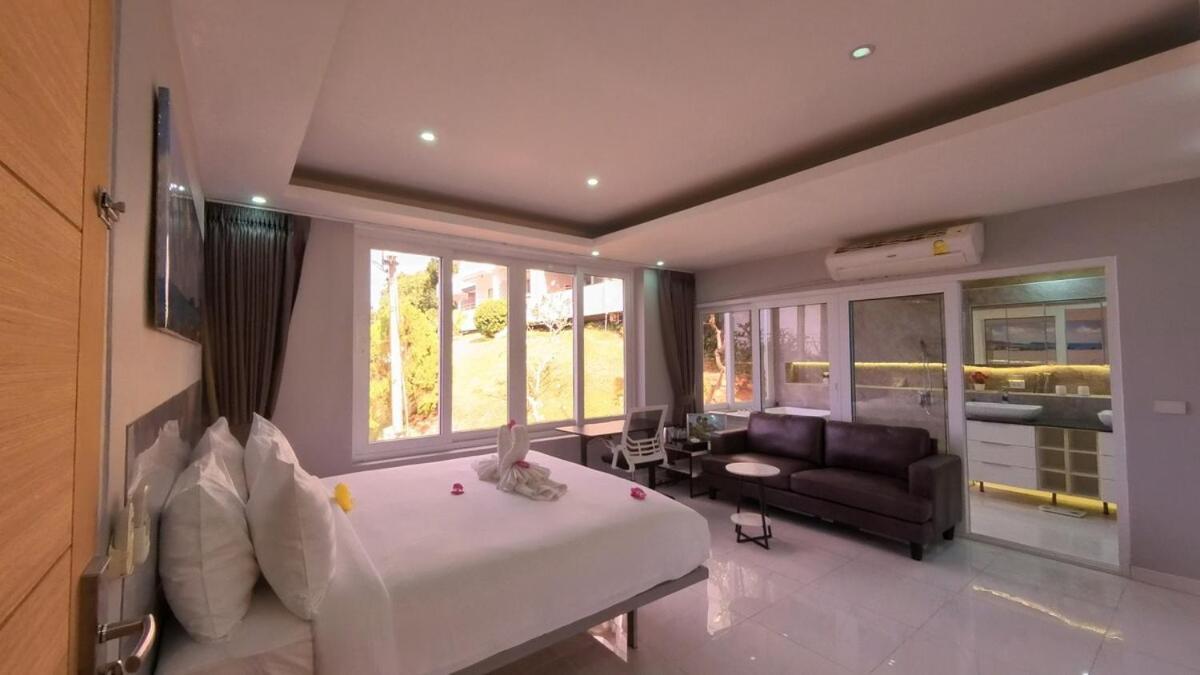 Sawansa 33b 425m2 Luxury Seaview Pool Near